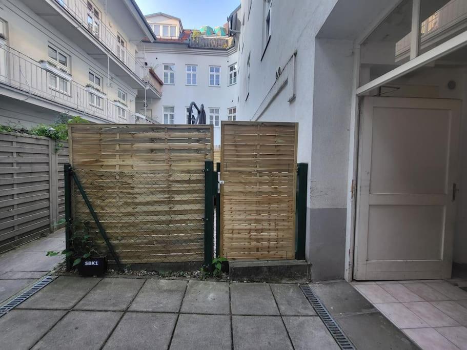 Exklusive Gartenwohnung Вена Экстерьер фото